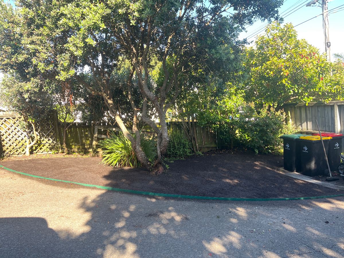 Sprayer calibration, product application accuracy — image 2